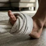 Cum să recâștigi lejeritatea pasului tău în 2 minute cu un prosop cum-sa-recastigi-lejeritatea-pasului-tau-in-2-minute-cu.webp.webp