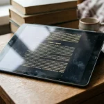 Secretul unui aspect proaspăt atunci când citiți pe ecranul unei tablete timp de multe ore secretul-unui-aspect-proaspat-atunci-cand-cititi-pe-ecranul-unei.webp.webp